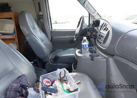 2003 Ford E-250 Commercial from USA, damaged, VIN 1FTNE24263HB55298